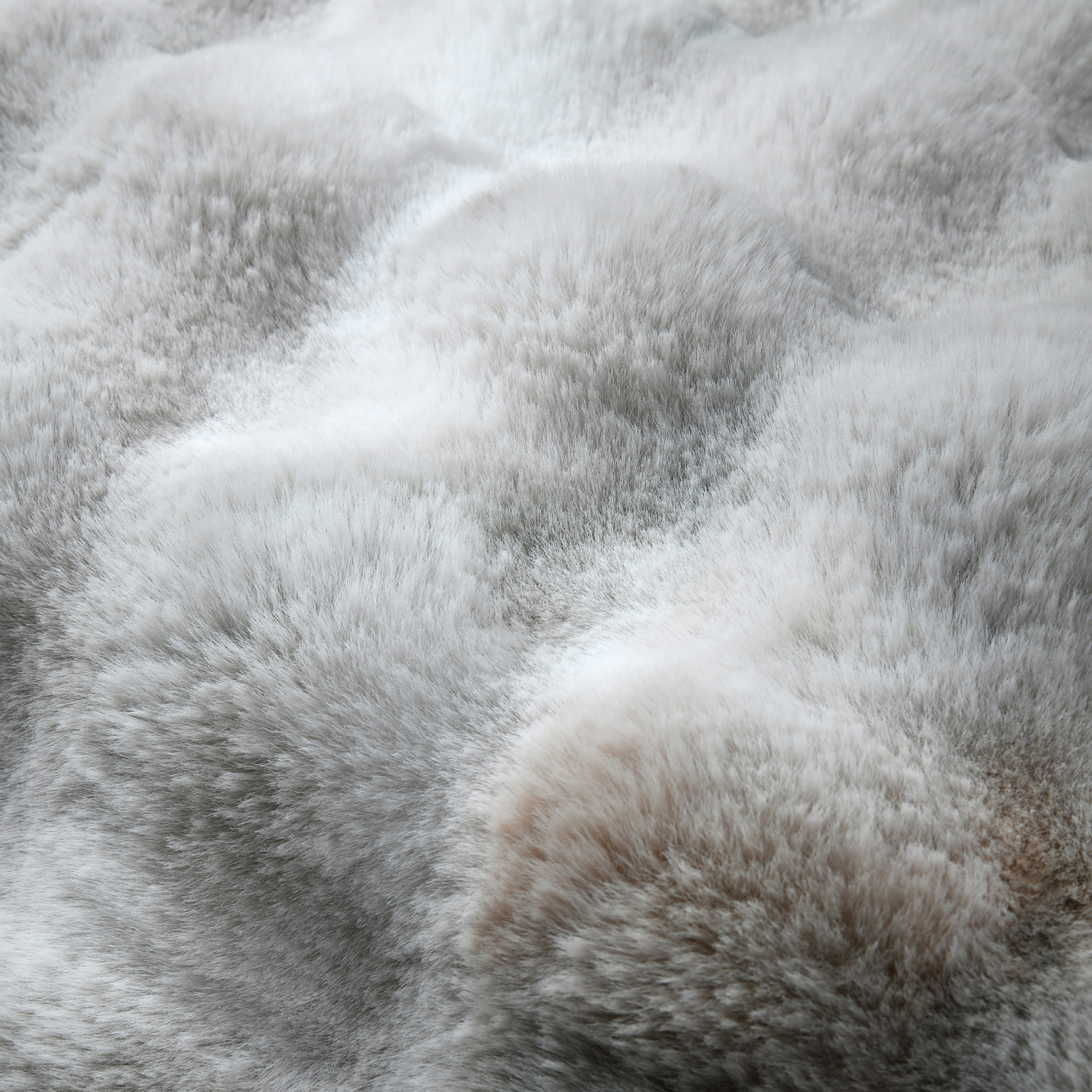 Plaid fausse fourrure moelleux - Gris clair