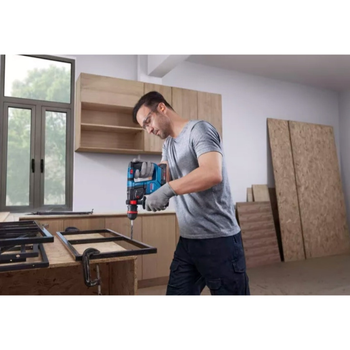 Perforateur GBH 18V-18 X Professional mandrin OneChuck avec KickBack Control, sans batterie, ni chargeur - Livré dans L-Boxx 136 - BOSCH - 0611927102
