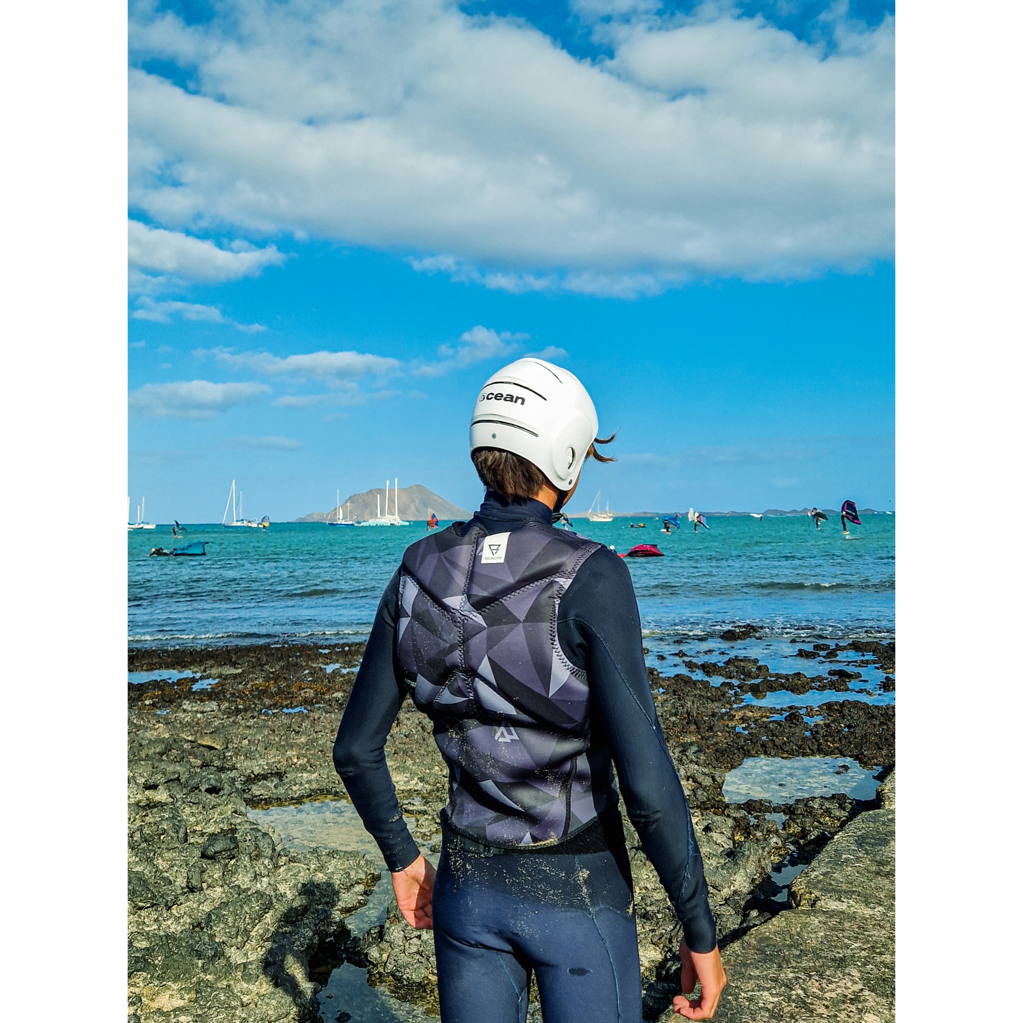 CASCOS PARA DEPORTES DE AGUA OCEAN DOLPHIN de color Blanco