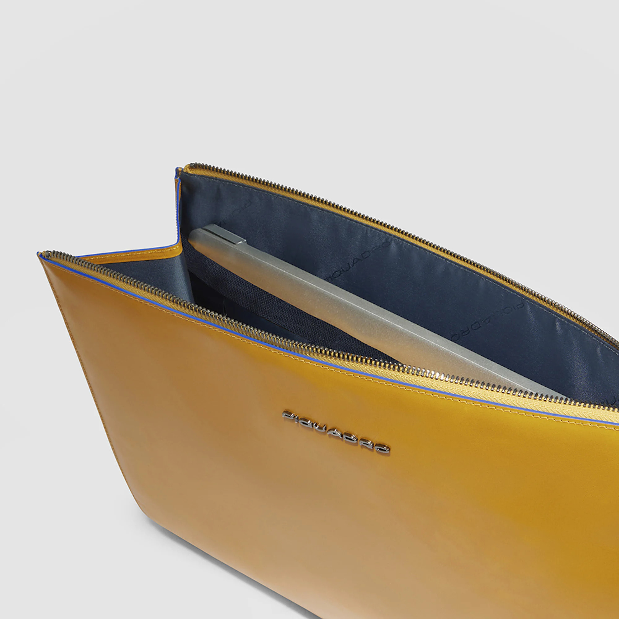 Piquadro Pochette porta iPad®Pro 12,9 in pelle