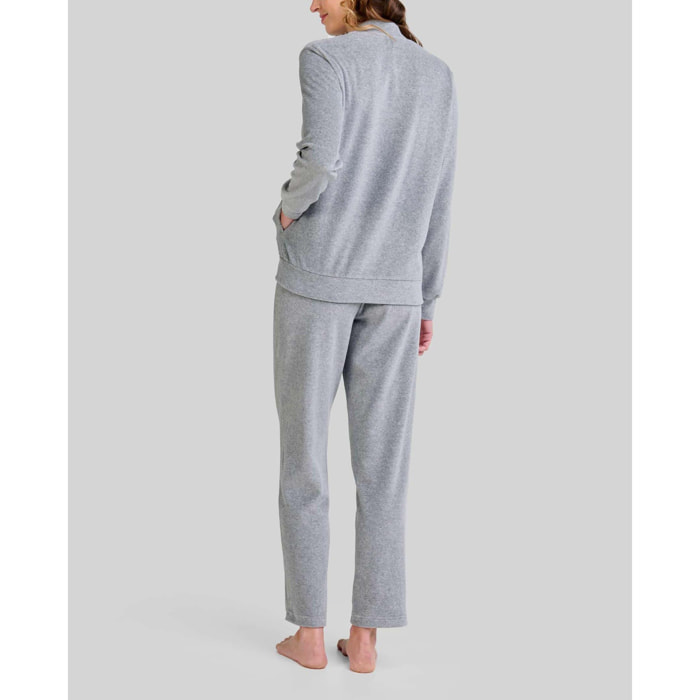 Pijama mujer terciopelo, abierto con cremallera, bolsillos laterales, manga larga y pantalon largo