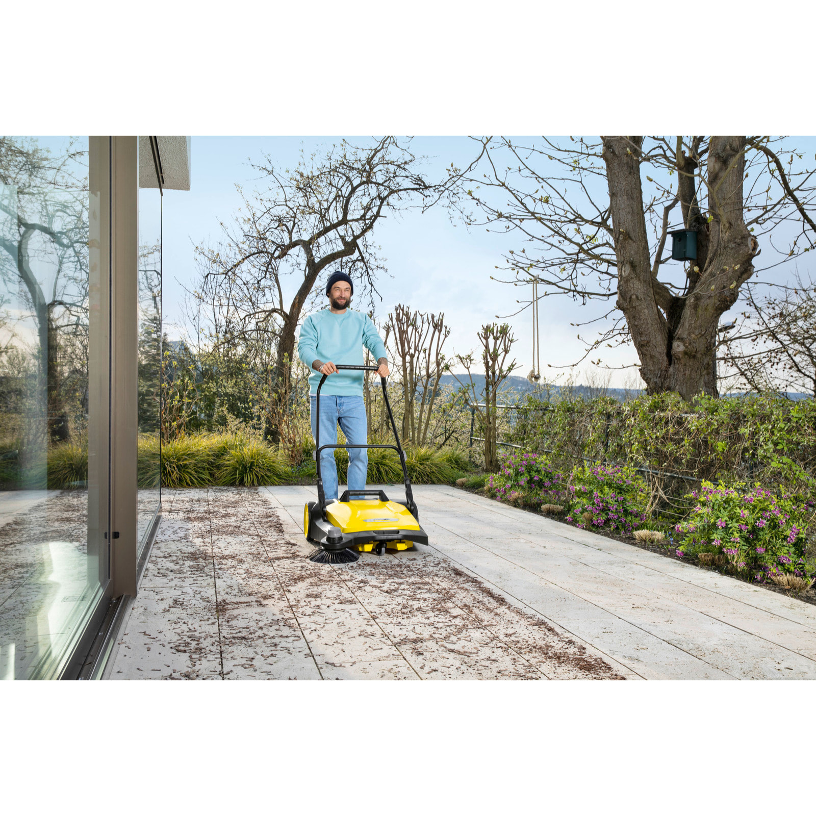 Balayeuse mécanique Karcher S 6 - Largeur de balayage 670 mm- Capacité du collecteur 38 L
