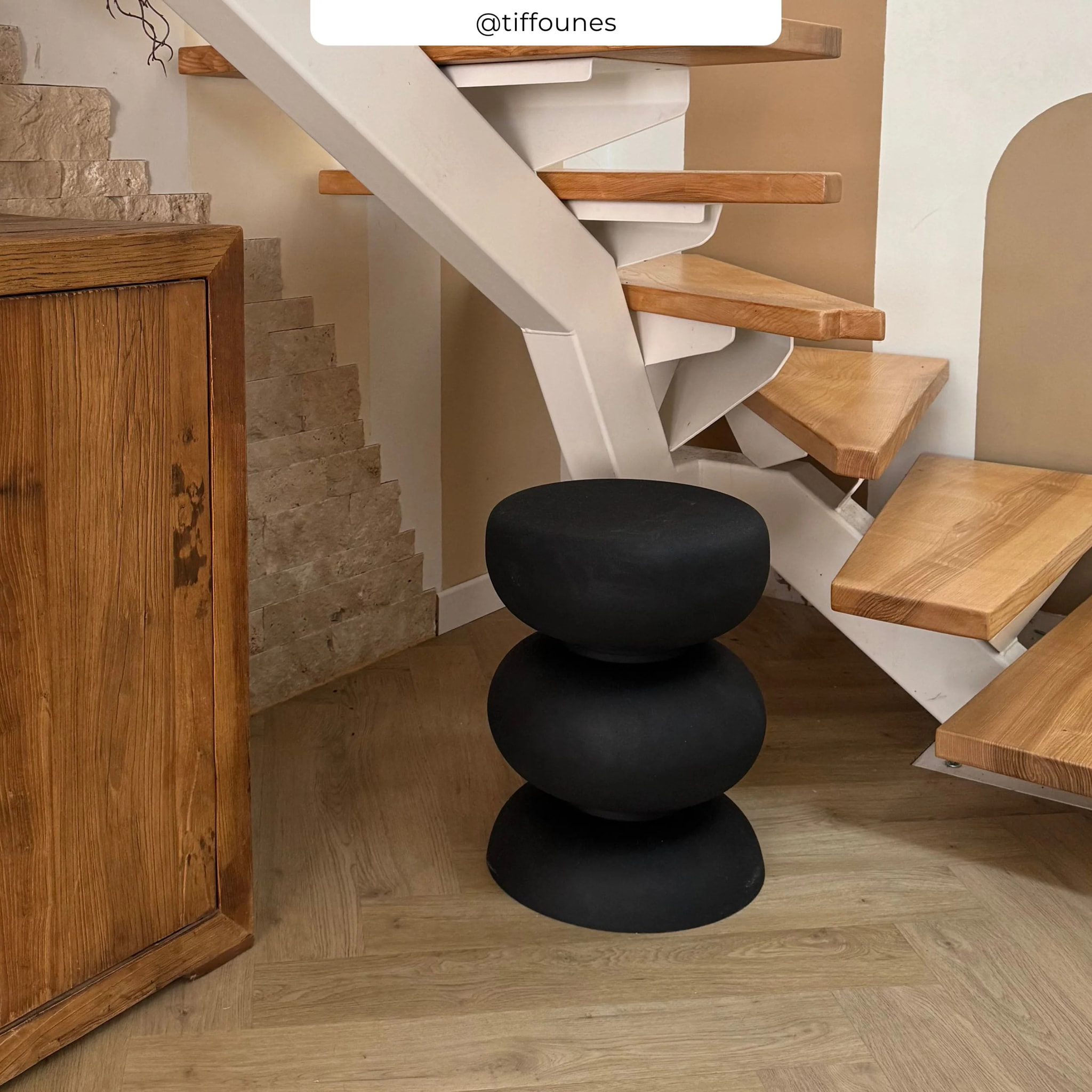 Table d'appoint ronde en métal noir D35 cm - Cléo