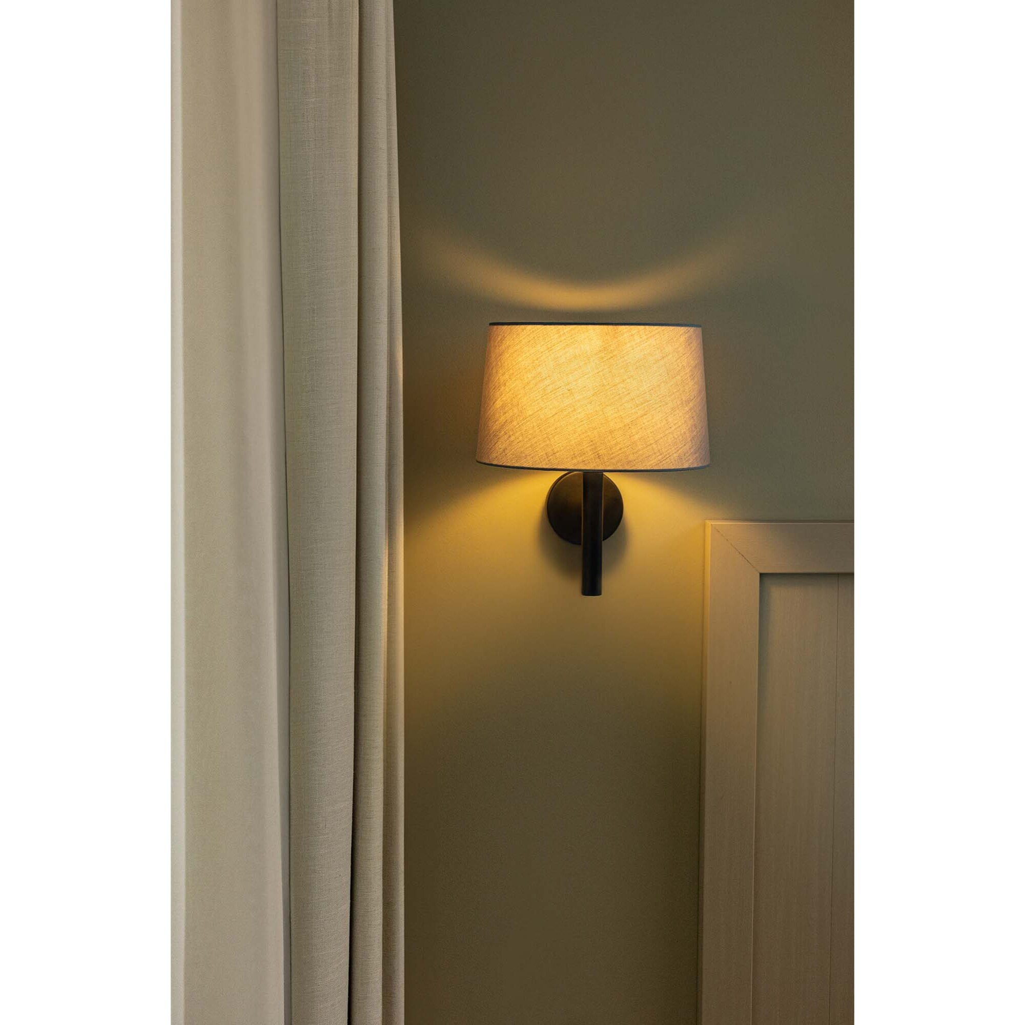 WINDSOR Lampada da parete nera/grigio