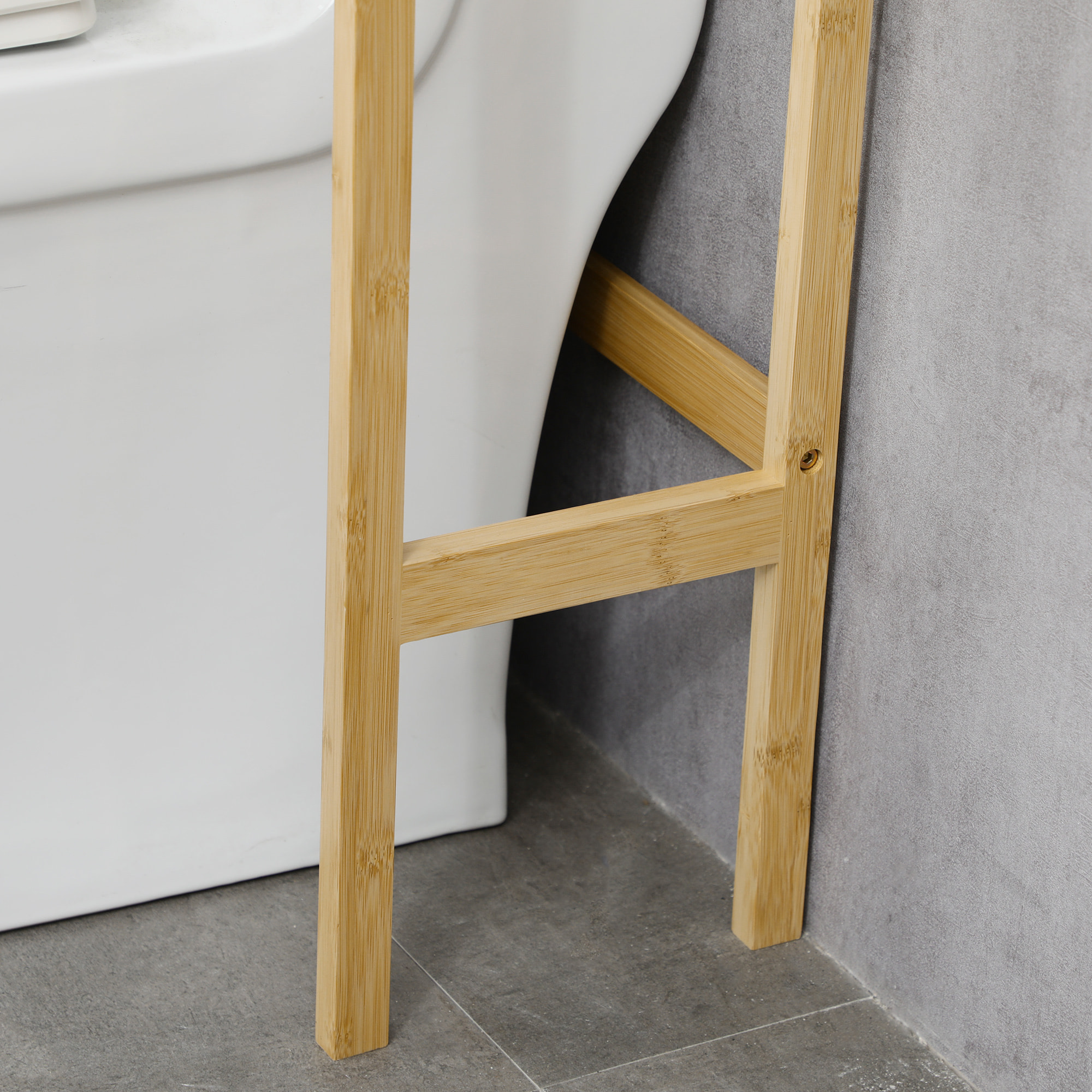 Meuble WC meuble dessus toilettes style cosy dim. 60L x 23l x 173H cm portes à lattes étagère bambou MDF aspect bois clair