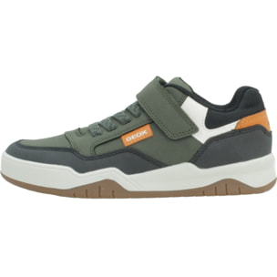Zapatillas Niño de la marca GEOX  modelo J367RE VERDE