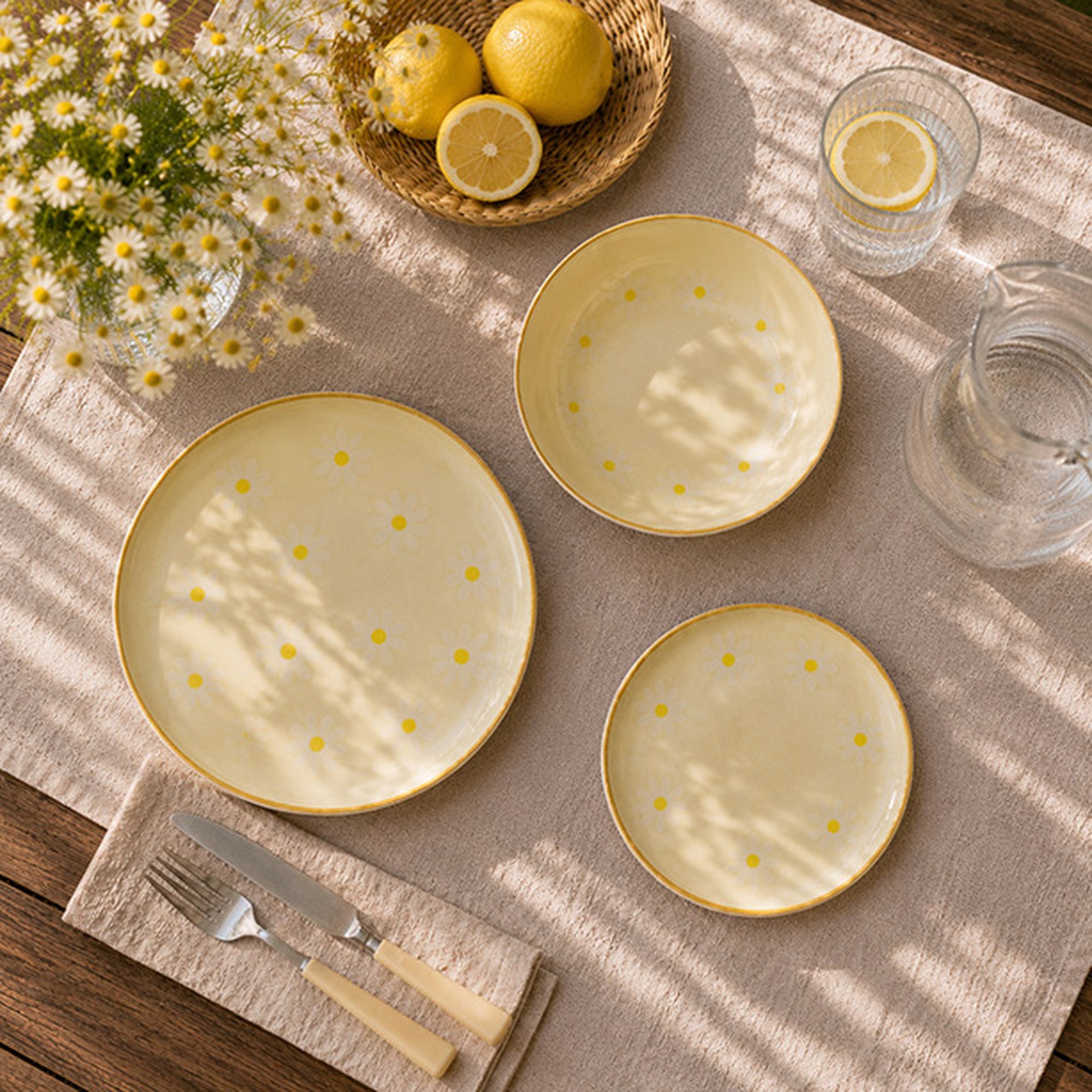 Lot de 6 assiettes creuses 20,5cm en grès beige à motif marguerite MARGUERITE