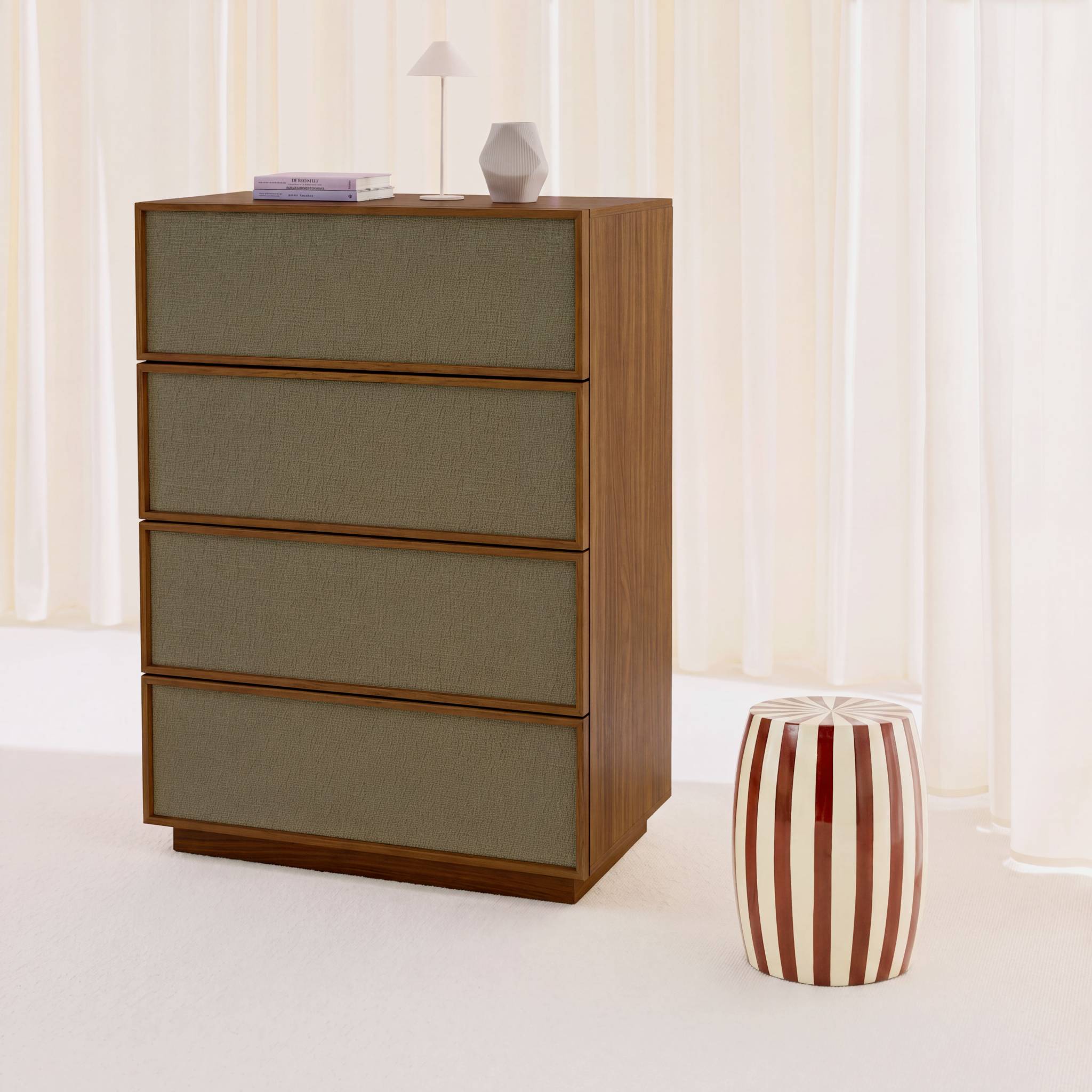 Commode de rangement décor bois et tissu 4 tiroirs KUBA