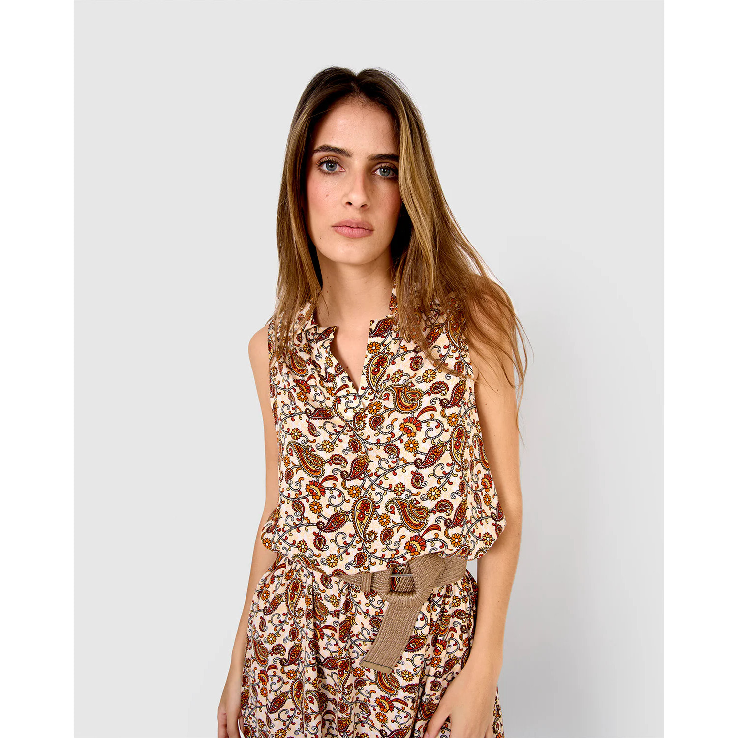 Vestido corto bambula detalles plisados meera natural