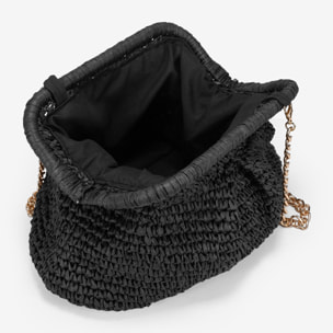 Bolso clutch negro de rafia con cadena