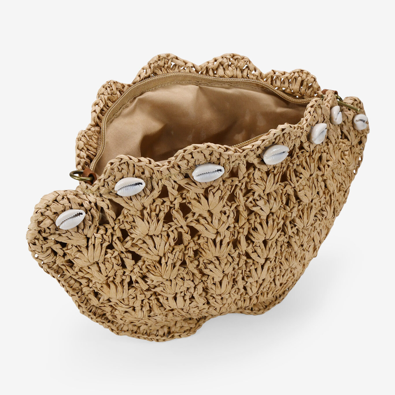 Bolso concha rafia marrón con conchas