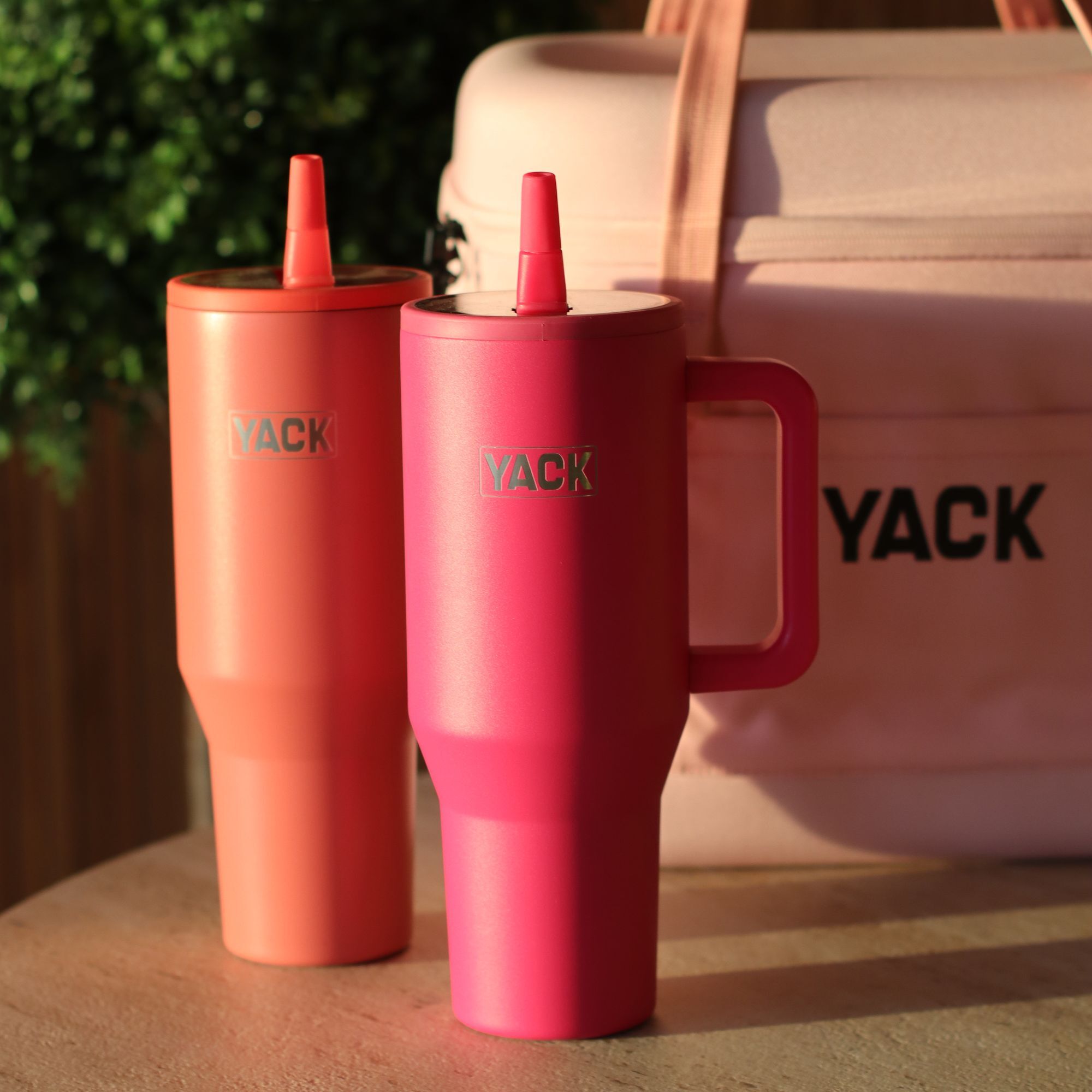 Gobelet isotherme rose fuchsia 90cl