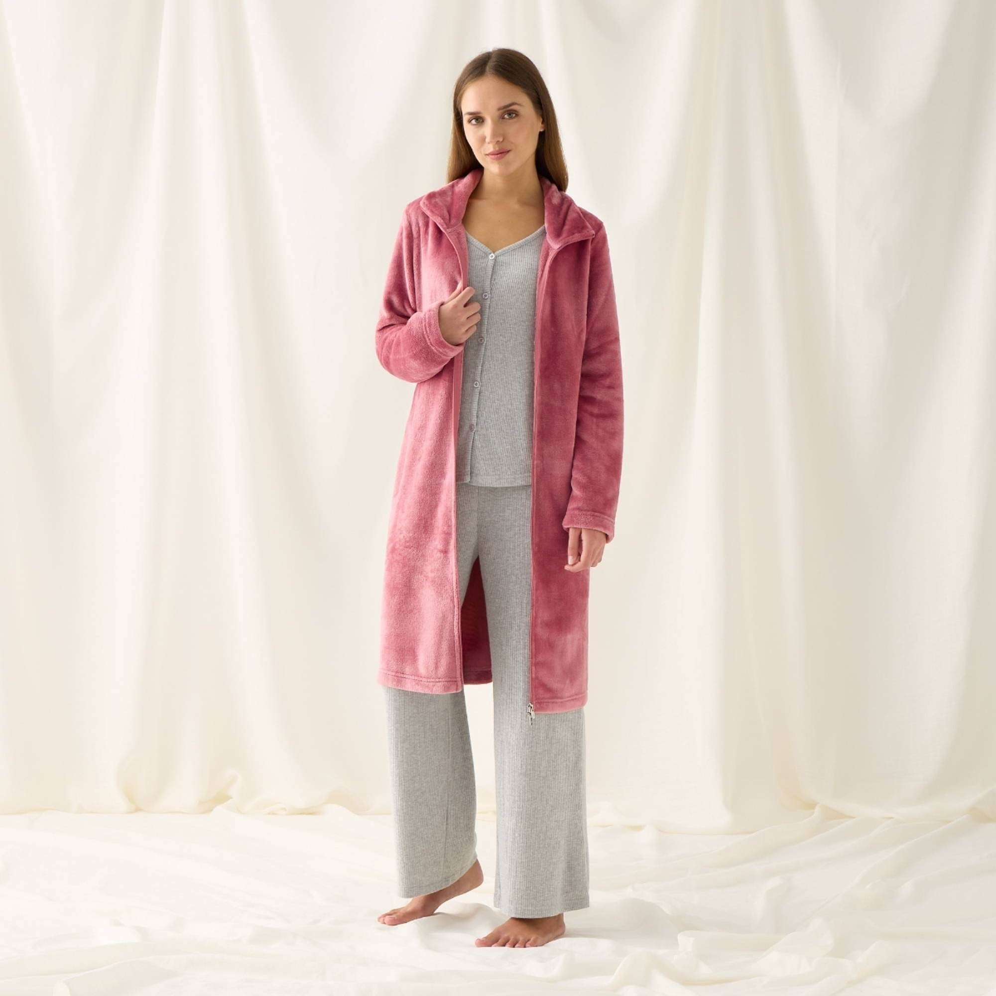 Bata polar efecto pelo con cremallera Yanu color rosa oscuro Poliéster