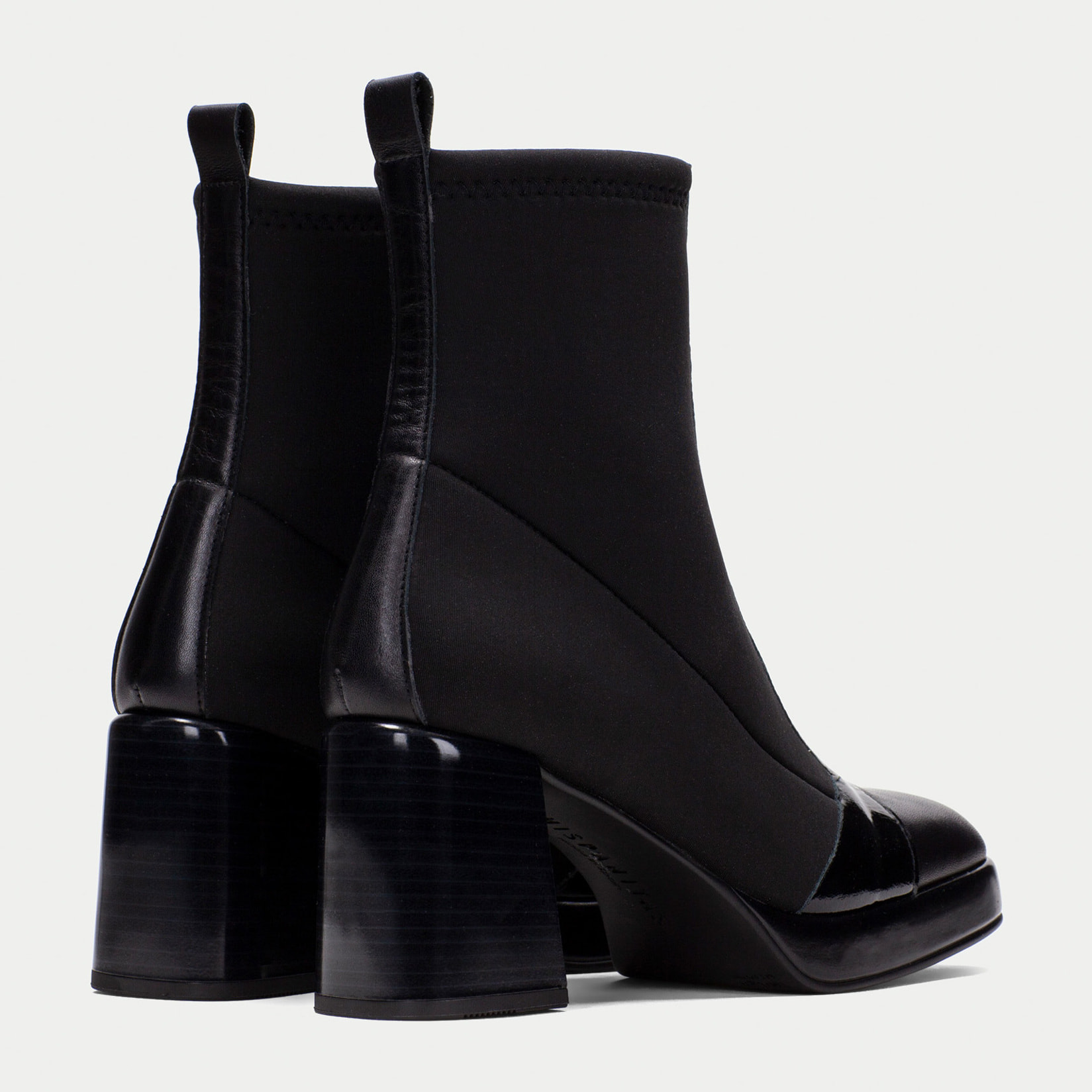 Botin Tokio Negro 7 cm