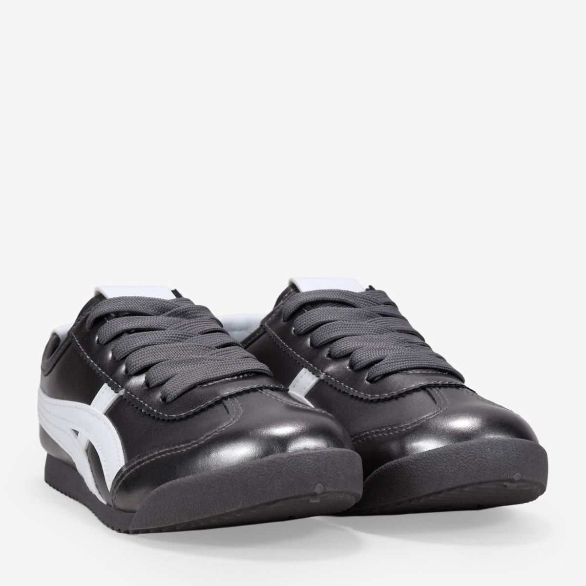 Zapatillas planas plomo con cordones