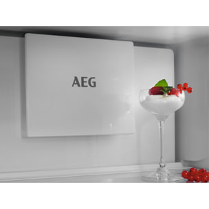 AEG Frigorífico combi de integración Serie 7000 GreenZone de 177,2 cm TC7CS181DS