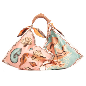 Berchidda Bolso de hombro Mujer. Fabricado en tejido suave, tintes naturales con asa de madera.