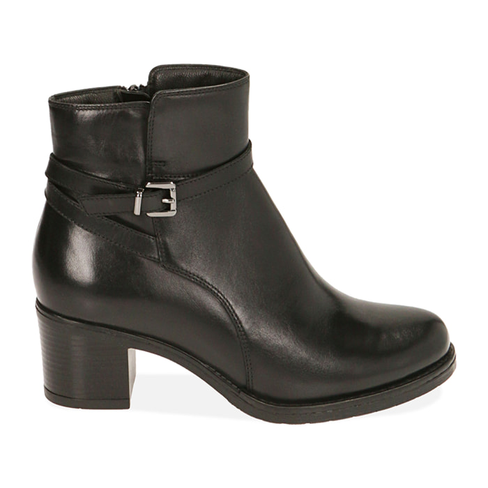 Ankle boots neri in pelle, tacco 6 cm