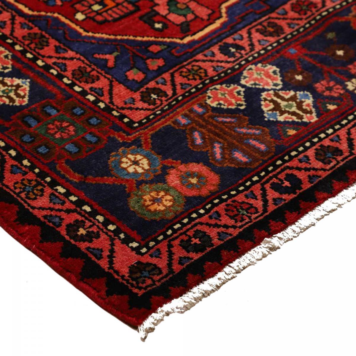 Tapis d'orient aux motifs orientaux, noué main, EGIG