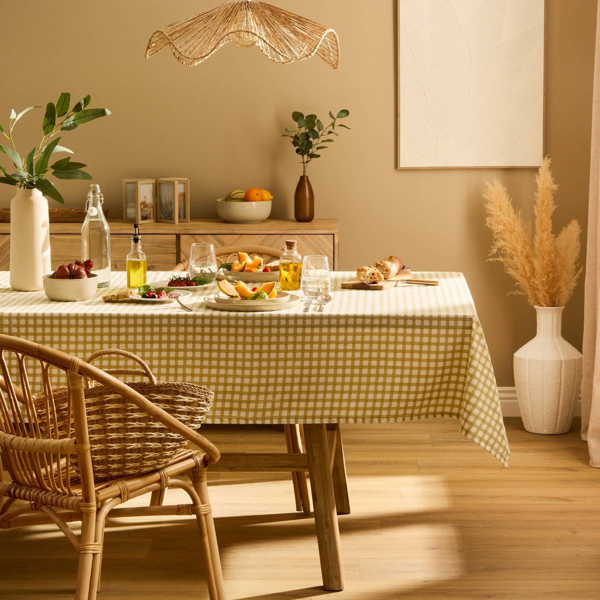 Nappe Fleur de rose 250x150cm vert clair