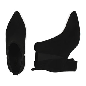Ankle boots neri in microfibra, tacco 6 cm