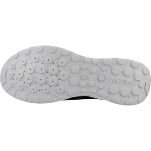 Sandalias Niño de la marca GEOX  modelo J VANIETT BOY MARRON