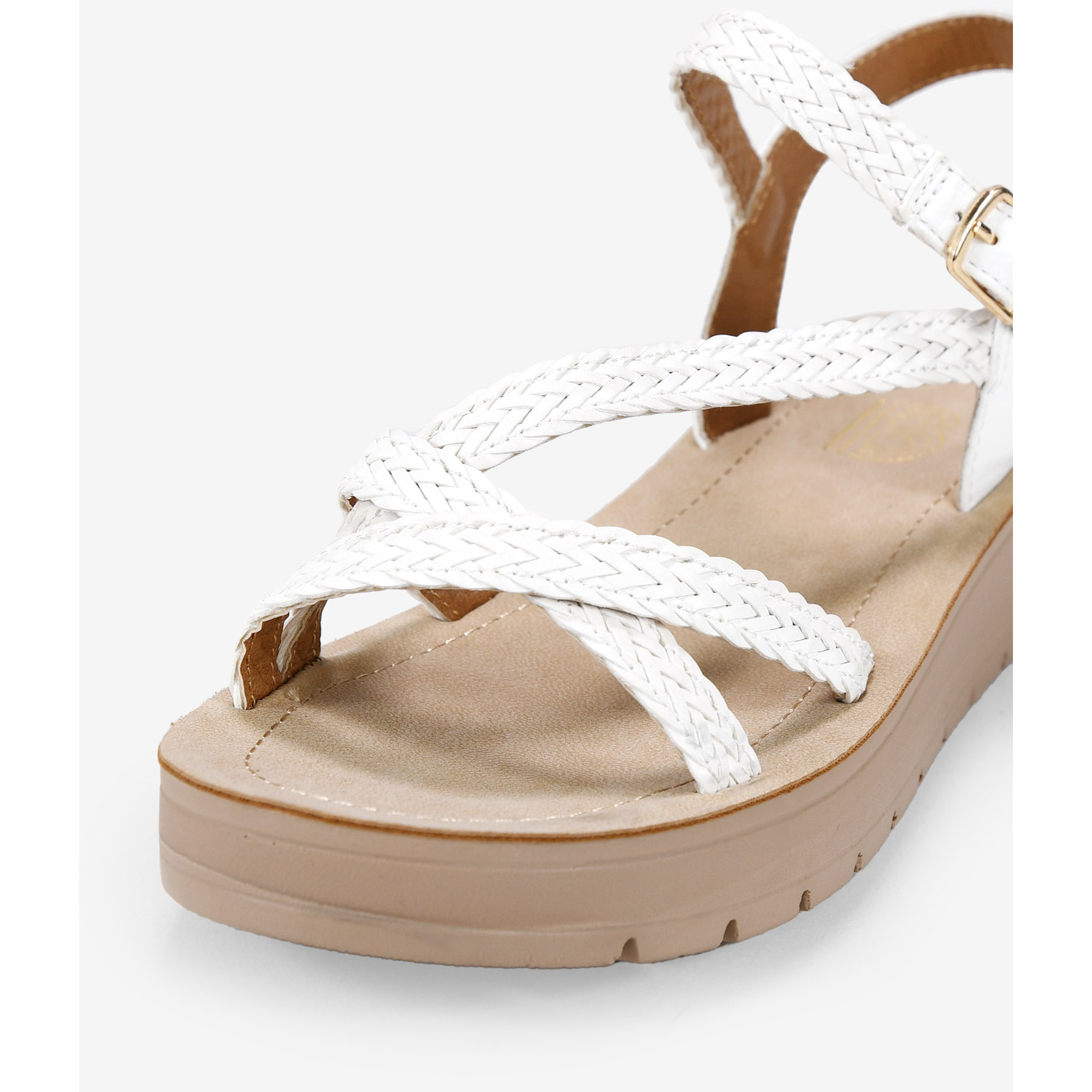 Sandalias con cuña blancas trenzadas