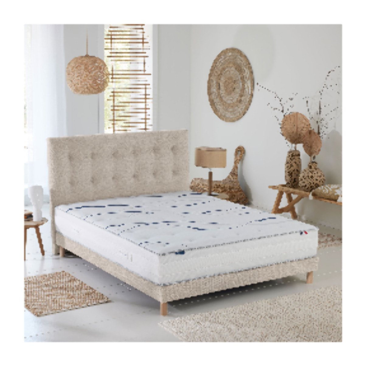 Ensemble matelas mousse HD SERENA avec sommier et tête de lit, chenille bouclettes crème