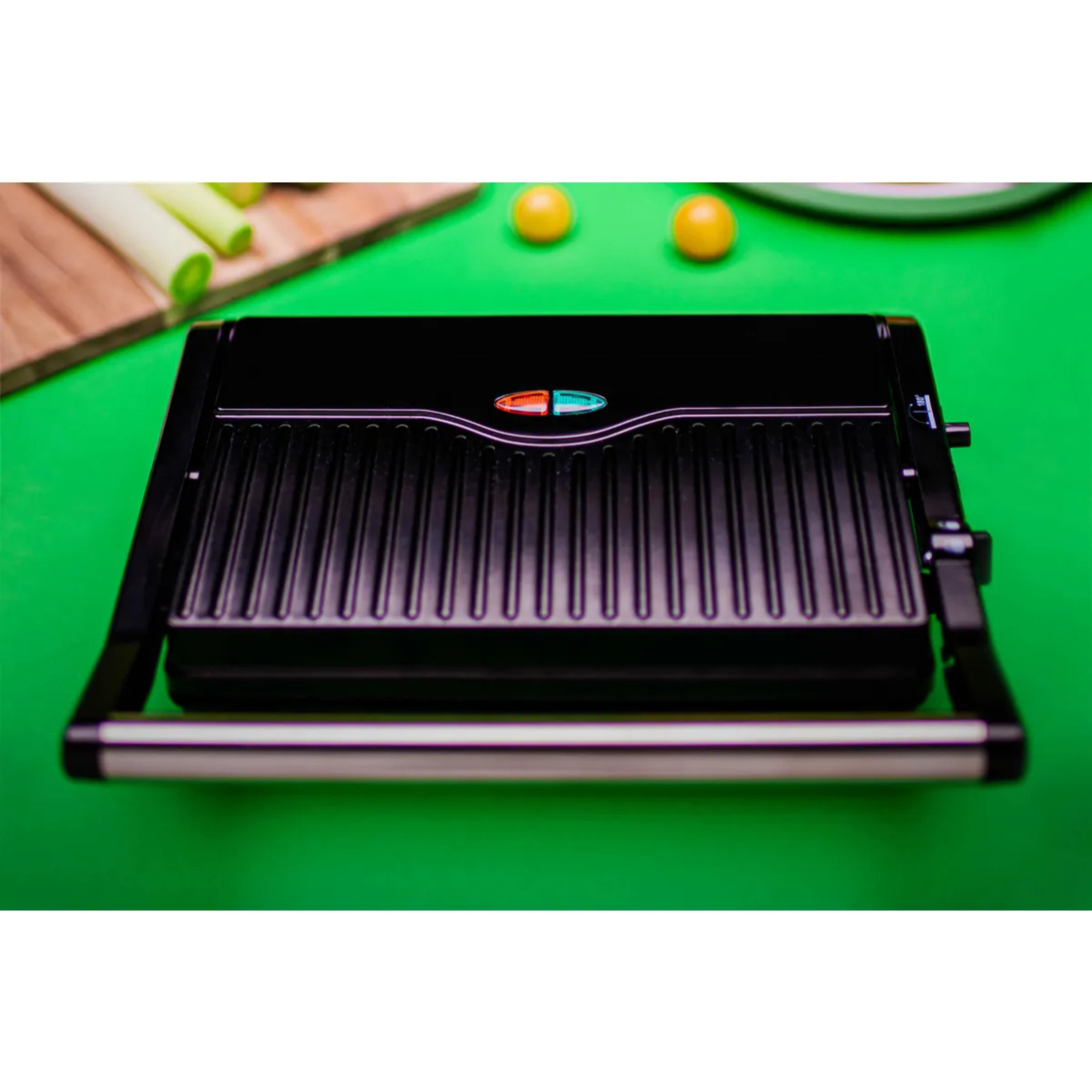 Parrilla eléctrica grill JATA JEGR1107 con placas rayadas (22,8 x 14,5 cm) antiadherentes 1000 W