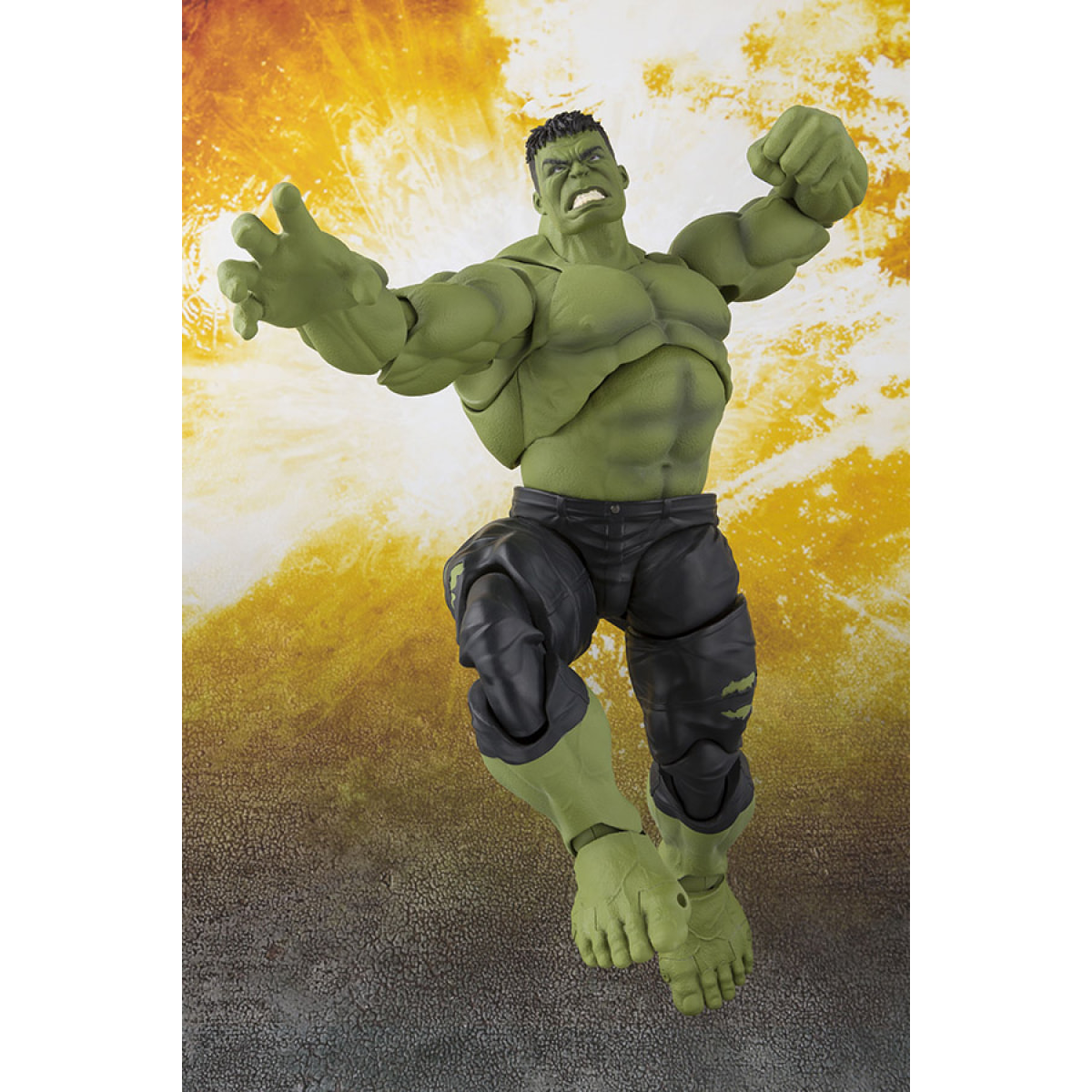 Infinity War Hulk Marvel Avengers Bandai S.H. Figuarts Action figure