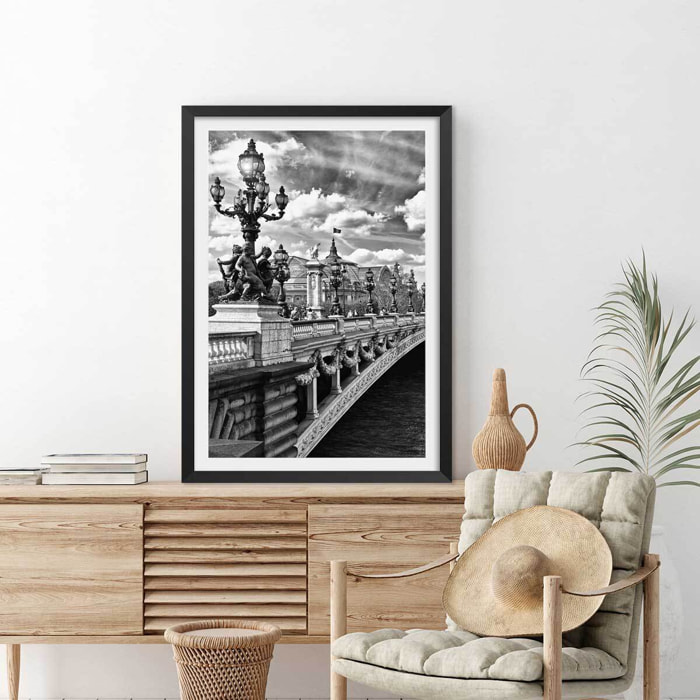 Affiche Paris, Vue du pont Alexandre III Affiche sous cadre noir