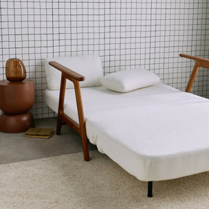 Banquette canapé convertible 2 places bois d'hévéa teinté noyer clair et bouclette texturée blanche L 133 x P 81 x 84cm - Sven