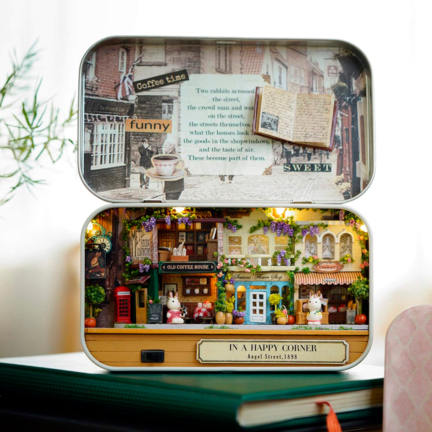 Esquina de la felicidad. Maqueta 3D plegable, realista con gran detalle y luces led.