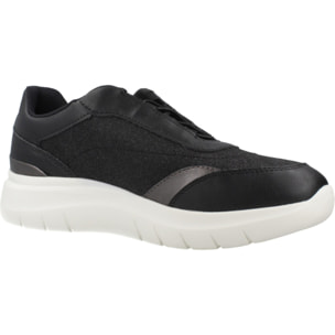 Sneakers de  Mujer de la marca GEOX  modelo D PLUMMERY NEGRO