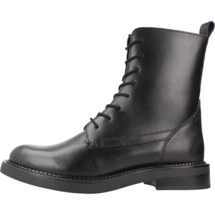 Botines Mujer de la marca GEOX  modelo D SERILDA NEGRO