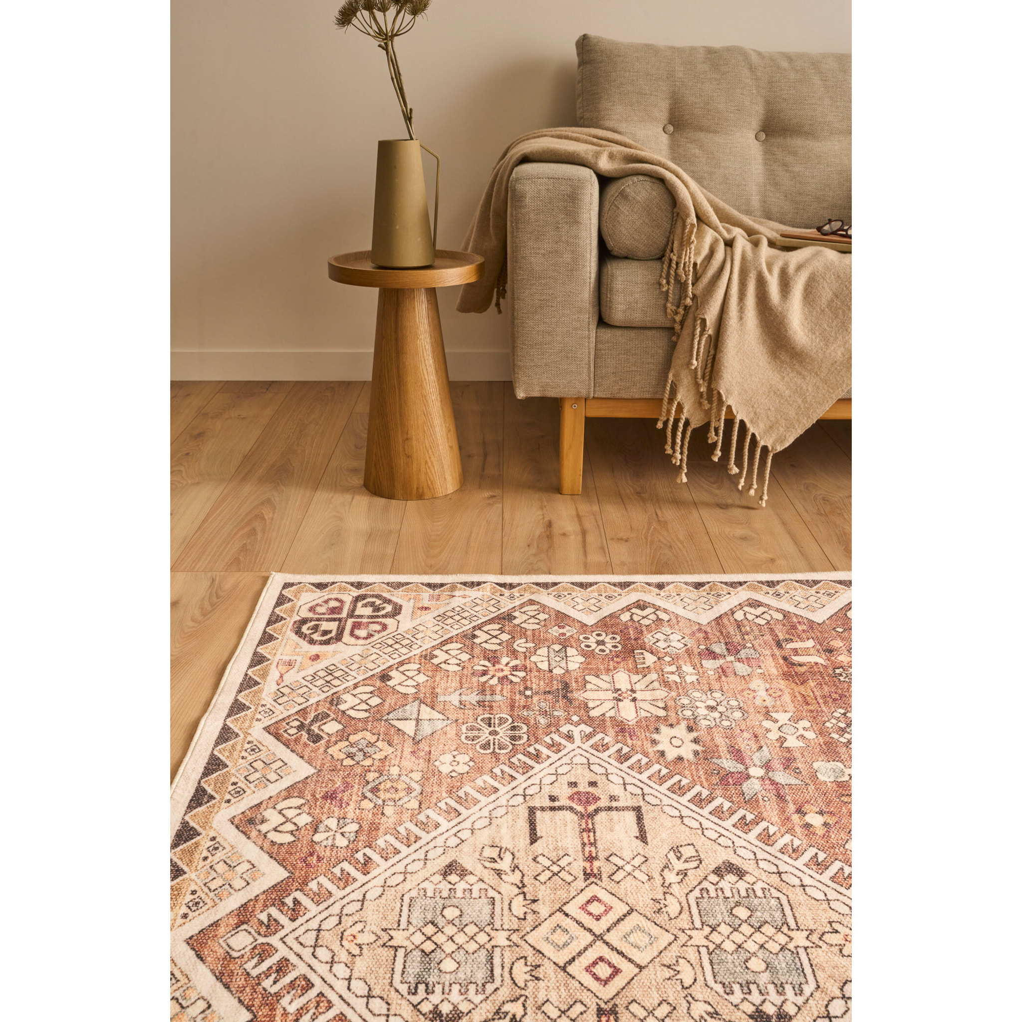 OTTOMAN - Tapis à poils courts doux à motif berbère beige
