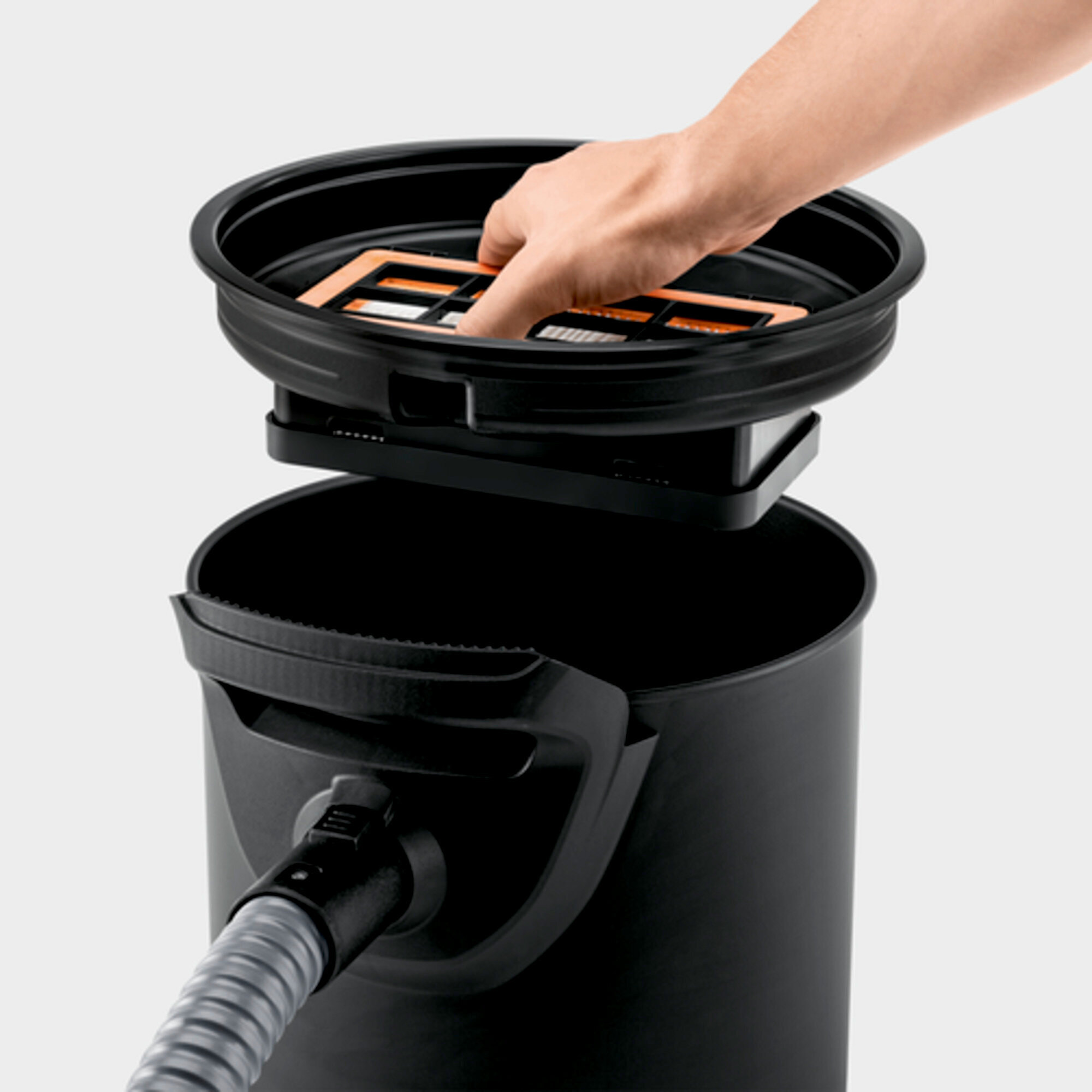 Aspirateur de cendres Karcher AD 2 - Puissance 600W- Capacité 14L