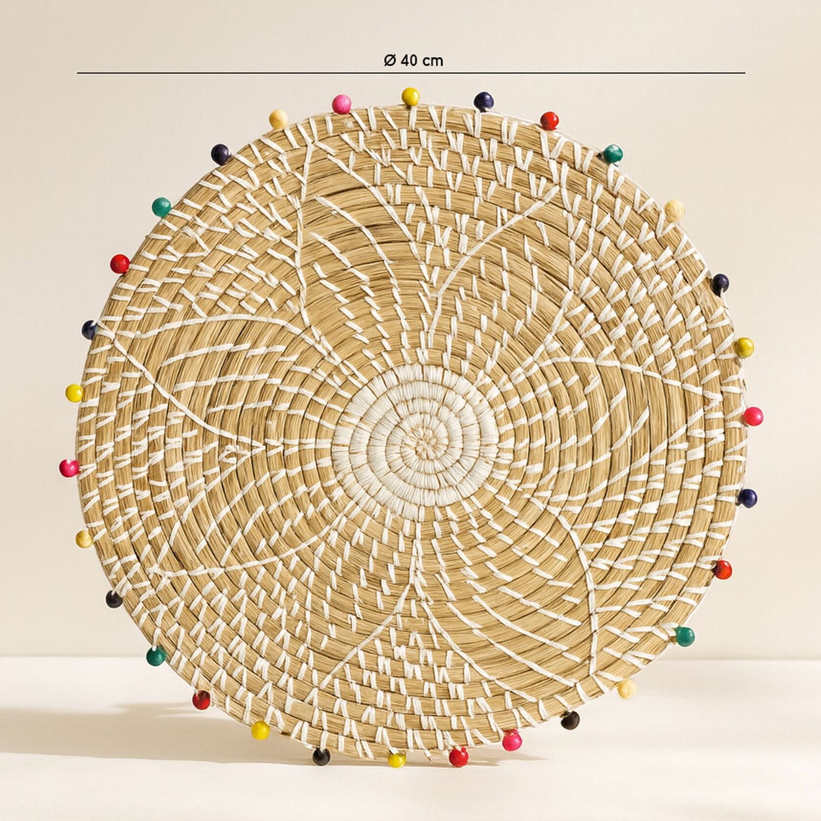 Panier rond en jonc de mer et perles de bois 40cm MILOS