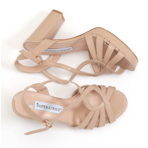 Sandali in simil pelle con tacco alto comodo