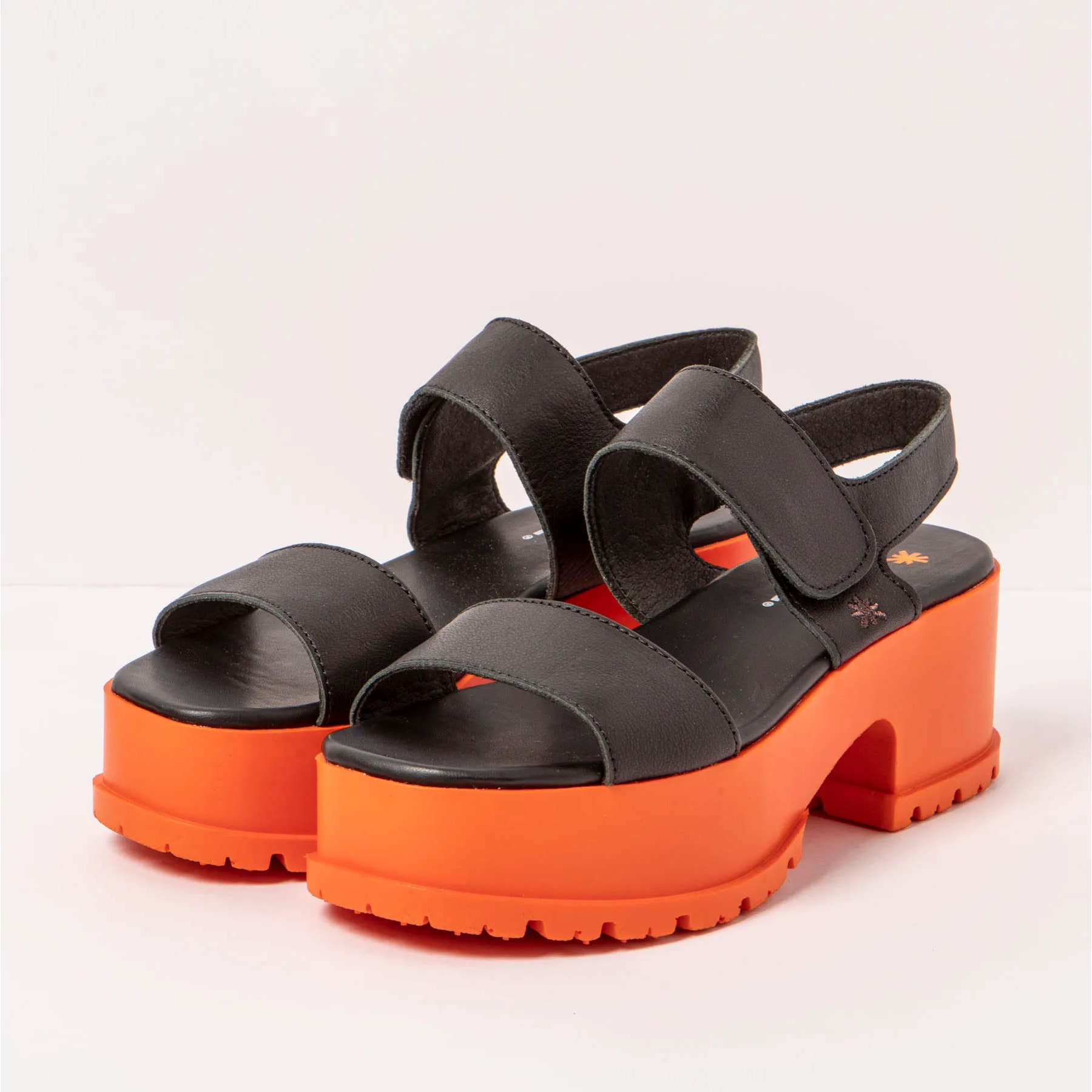 Sandalias con tacón 1829 NAPPA BLACK-ORANGE/ MANCHESTER color Black-orange