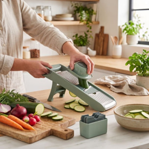 Mandoline ESSENTIELB multifonction vert sauge