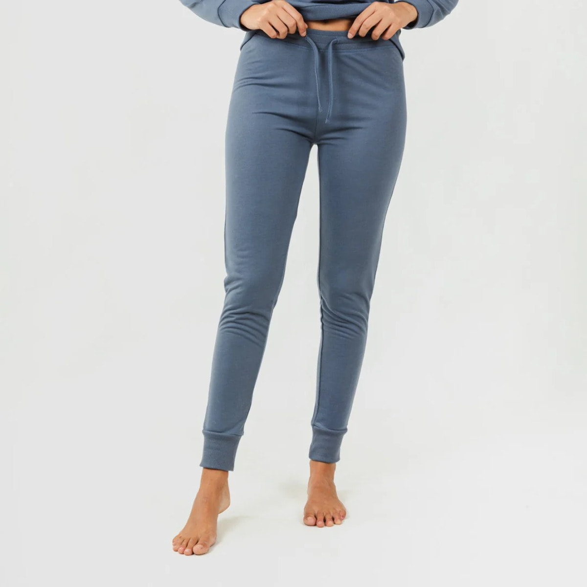 Completo sportivo lungo da donna