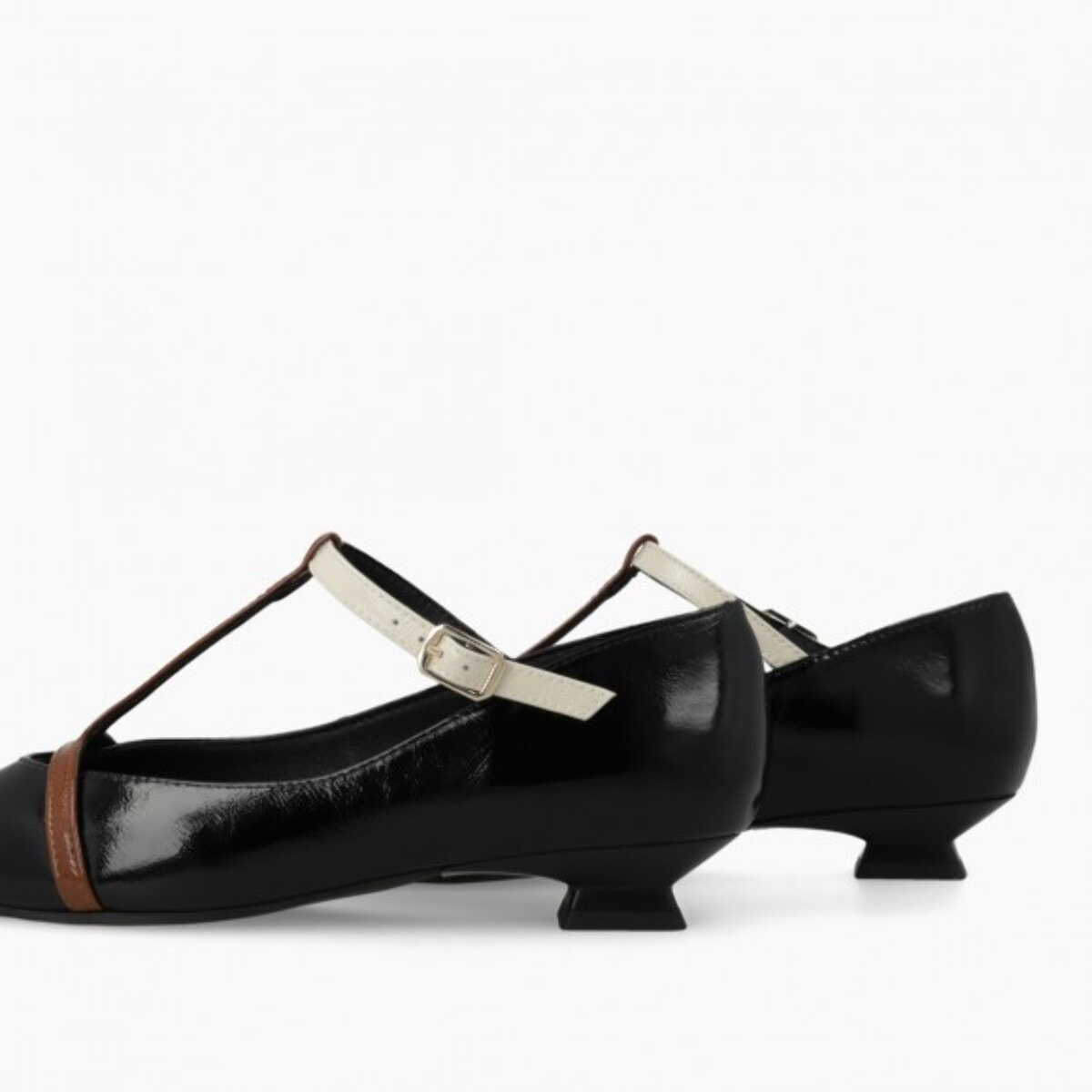 MERCEDITAS NEGRAS BED5526