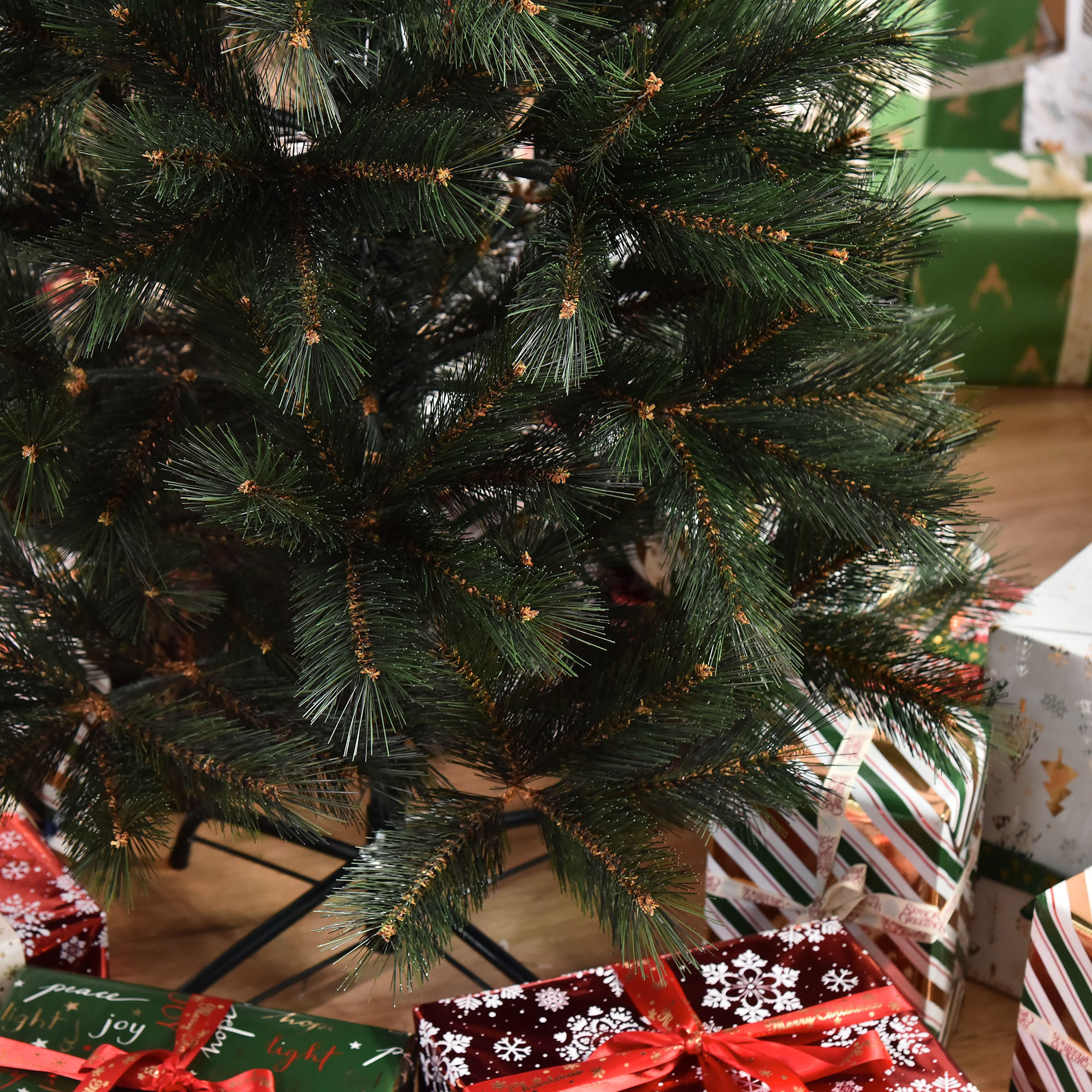 HOMCOM árbol de Navidad 150 cm Artificial con 219 Agujas de Pino de PVC Ignífugo Base Plegable y Soporte de Acero Montaje Rápido Decoración Navideña para Interiores Verde