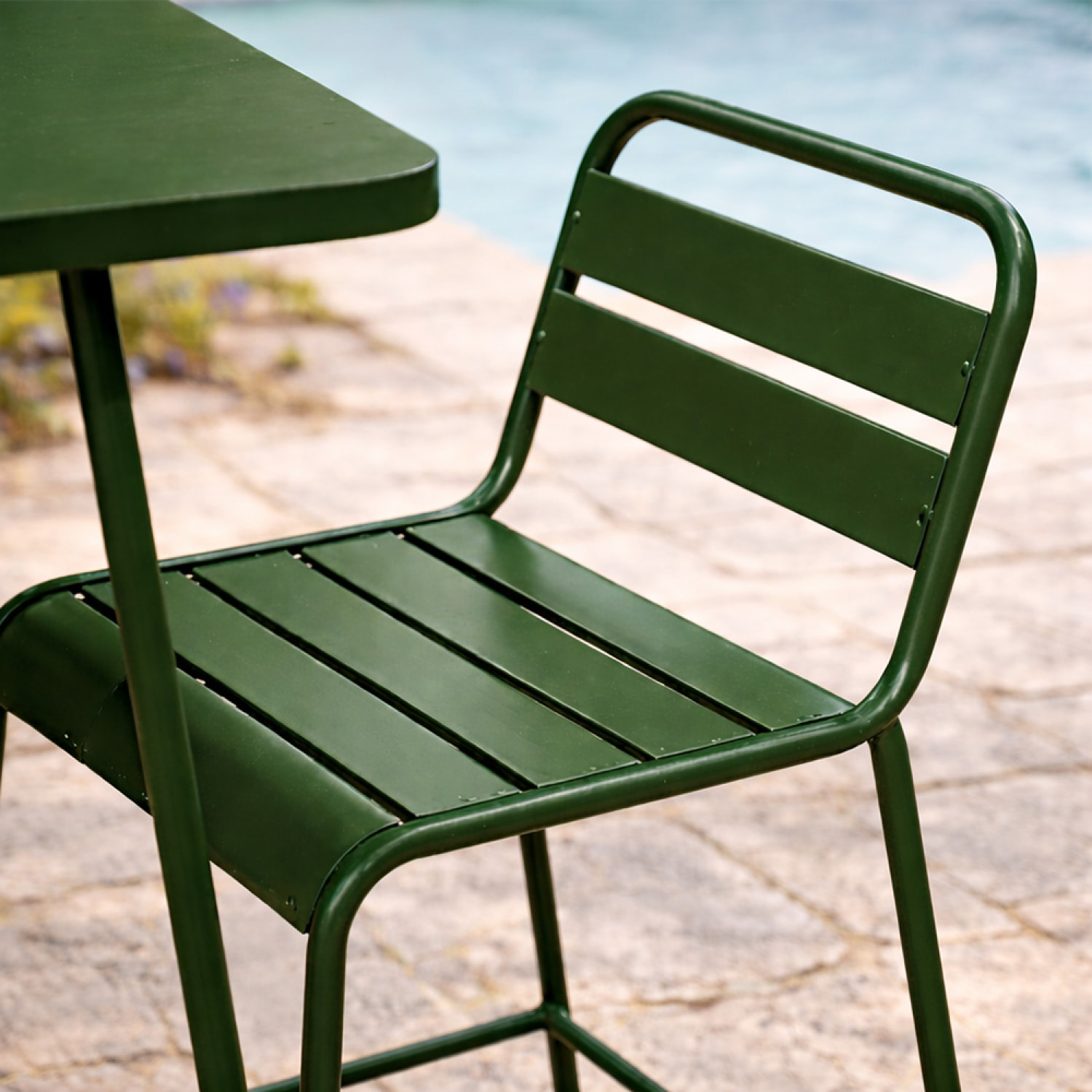Ensemble table de bar et 2 chaises hautes d'extérieur vert EVORA