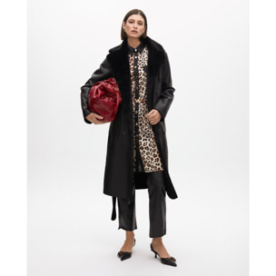 Blusa stampa animalier con dettagli tasche