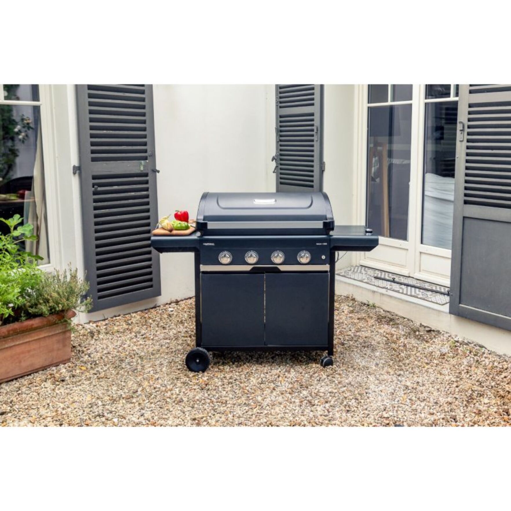 Barbecue gaz CAMPINGAZ SELECT 4 EXS noir 4 brûleurs sur chariot 70x40 cm