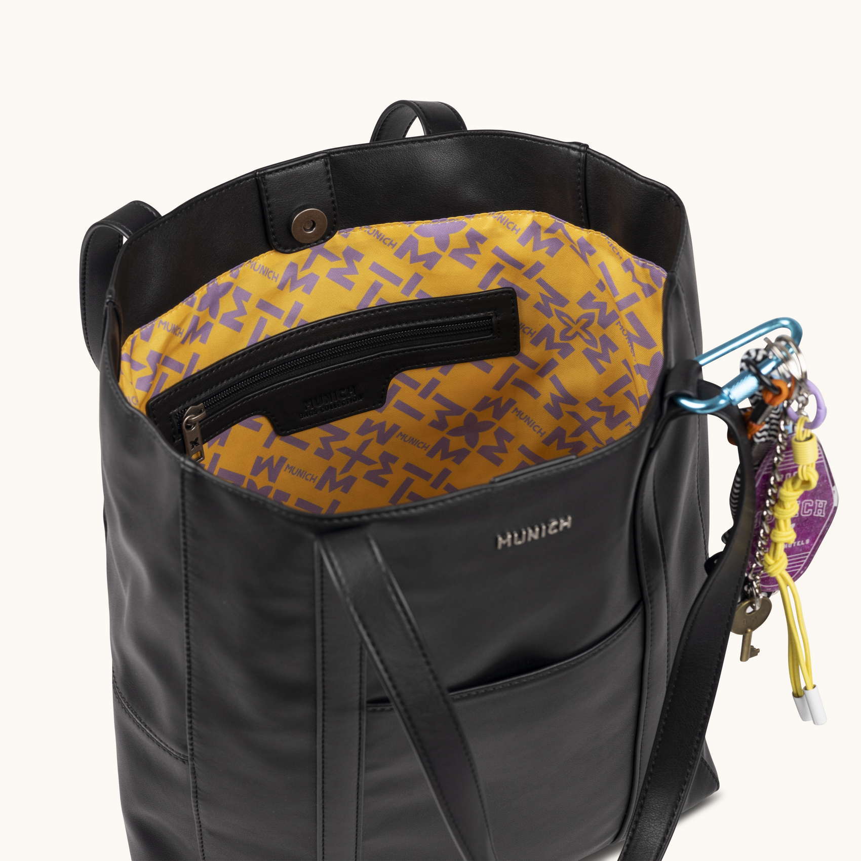 Bolso Shopper Negro con Charms Extraíbles CHARMS SHOPPER BLACK