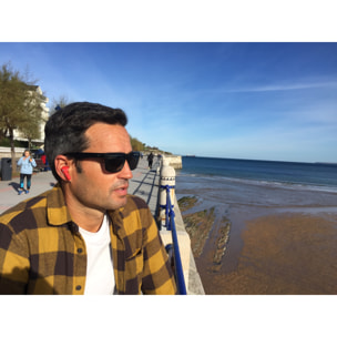 MAGNUSSEN M11 EARPHONES en color Rojo