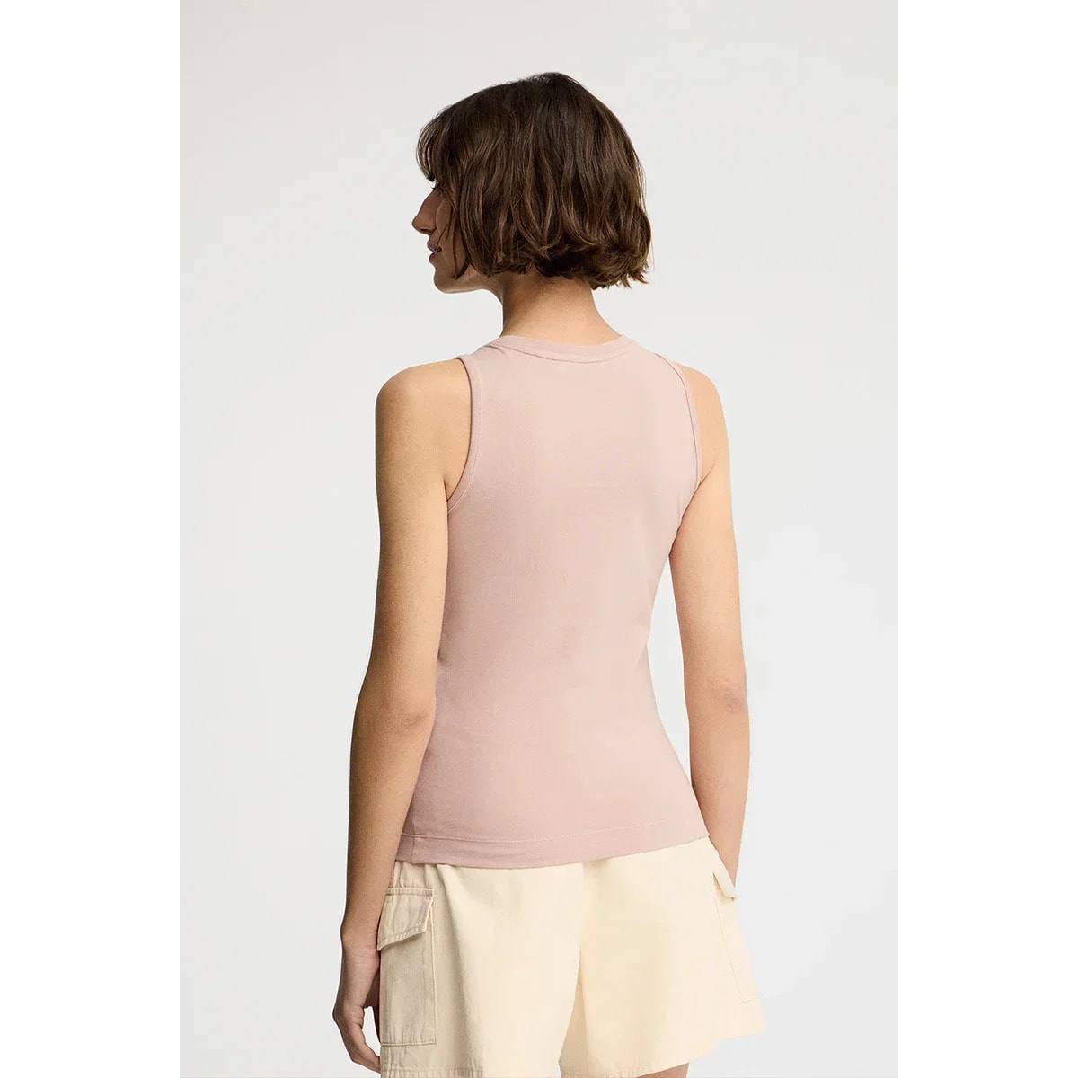 Camiseta sin mangas rosa palo de corte slim con bordado Rigby Go
